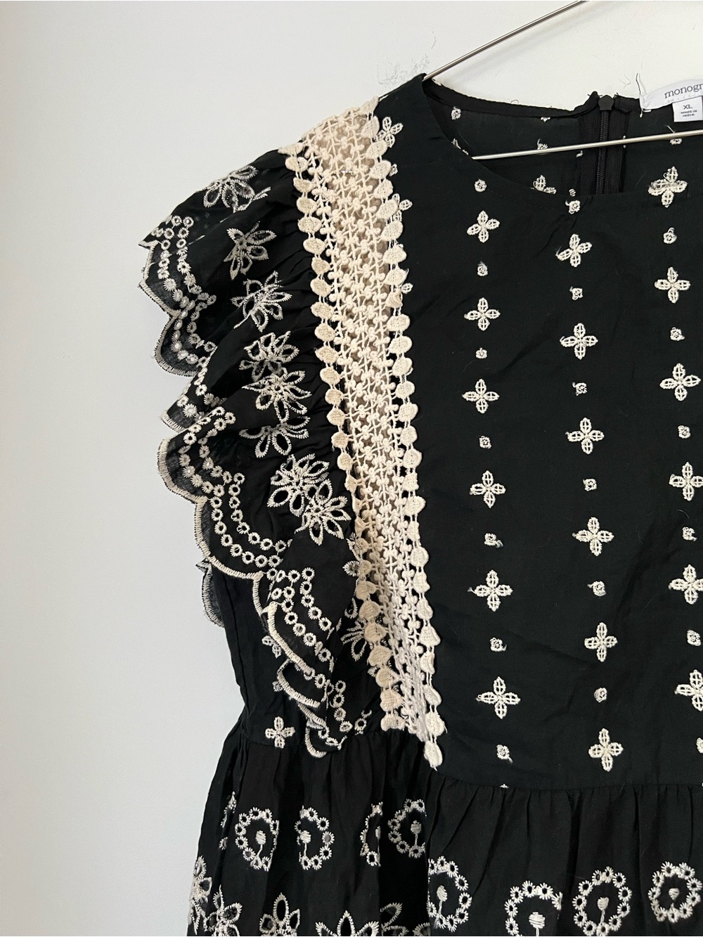Monograph by Anthropologie Boho Embroidered Lace Flutter Sleeve Top Romantic - Picture 5 of 12